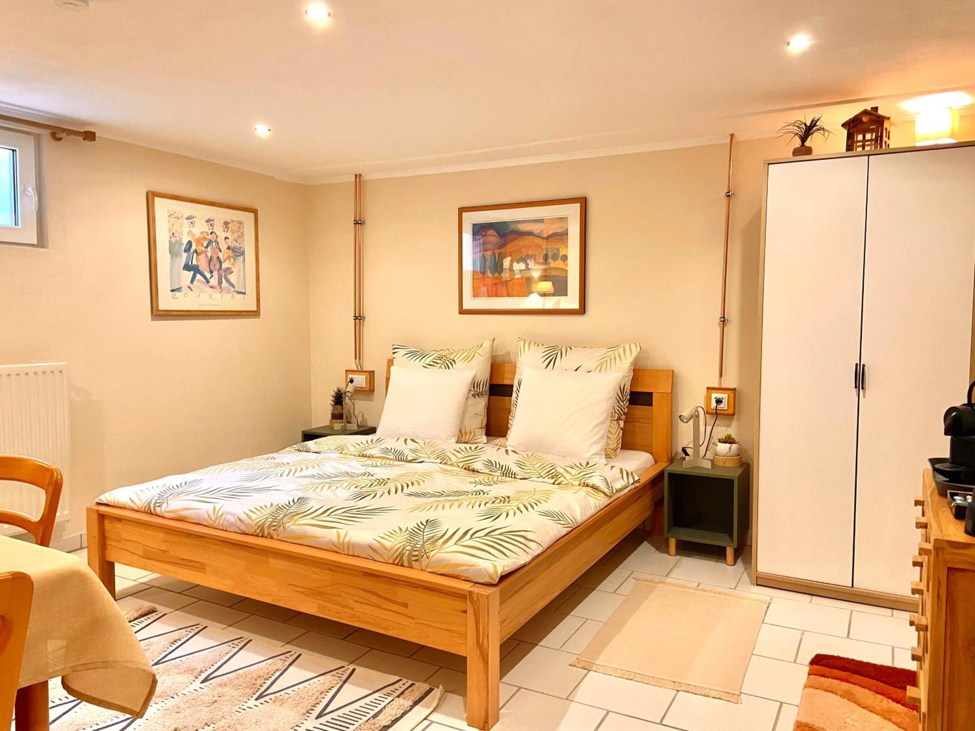 Eislek Retreat Apartment Burden Екстериор снимка